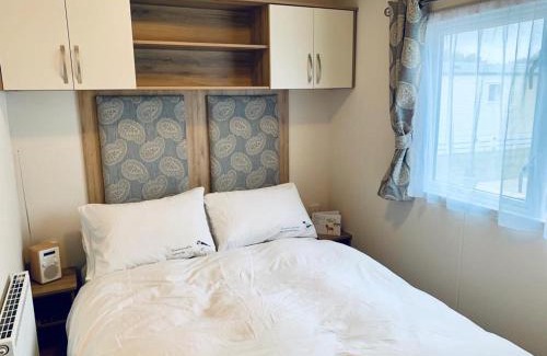 New Forest District Resort | Shorefield country Park, where the New Forest meets The Sea, passes for all entertainment included