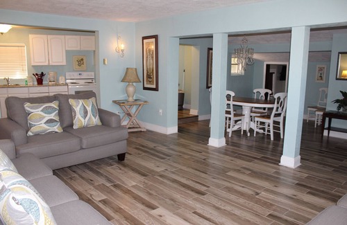 Daytona Beach Shores Apartment | Shoreline Suites & Cabana Cottages