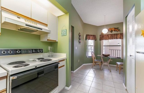 Trailer Estates Condo | Shorewalk 202/4625 - Bradenton-Condo 2 Bedroom/2 Bath, 5 miles from Anna.