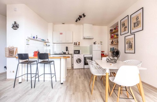 Sablon - Trudaine Apartment | SHORT FILM (B) - F2,SHORT FILM CITY CENTER CLF-FD