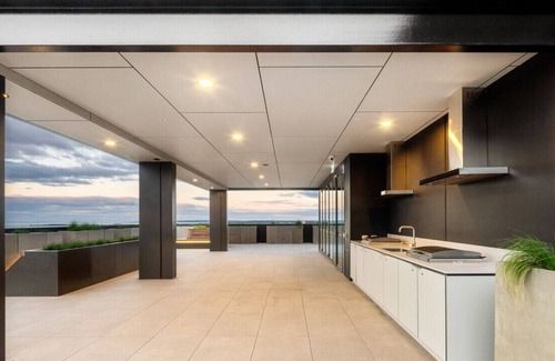 Geelong Apartment | Short & Long Stays-Perfect for business Travellers