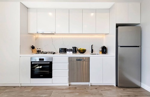 Malvern Apartment | Short Stay 2 Bedroom Deluxe Manhattan Glen Iris