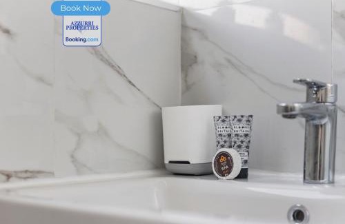 Hoxton Apartment | Short Stays at Juliet House By Azzurri Properties Short Lets & Serviced Accommodation Hoxton With WiFi