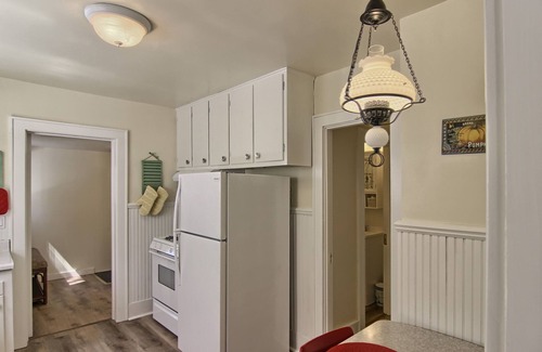 Charlevoix House | Short walk to Downtown and beaches. Winter skiing a short 30-minute drive away.