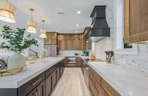 Saint Armands Key House | Showstopping home with a Pool, Rooftop Deck, and Games! Sun-Day Style