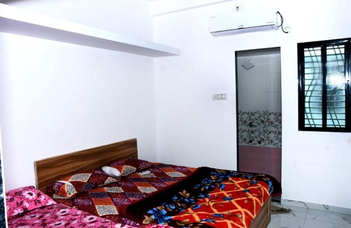 Rajpipla House | SHREE HARSIDDHI MAA HOMESTAY