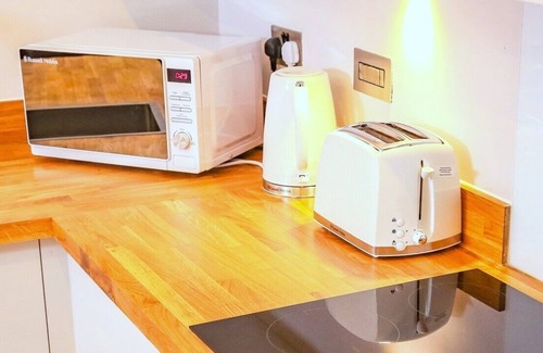 Shrewsbury Apartment | Shrewsbury 1 Bedroom Flat By Bevolve