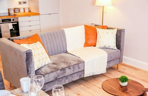 Shrewsbury Apartment | Shrewsbury Modern 1 Bedroom Apartment By Bevolve