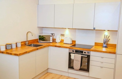 Shrewsbury Apartment | Shrewsbury Modern 1 Bedroom Apartment By Bevolve