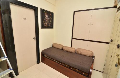 Kalbadevi Hotel | Shri Laxmi Lodge