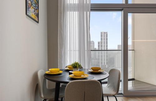 Peninsula Apartment | ShyTower