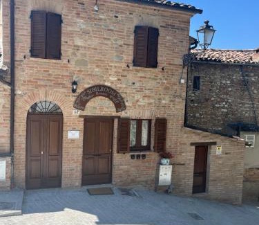 Amandola House | Sibilroom - Rooms & Wellness