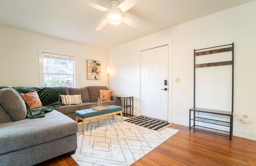 Grass Valley House | Sierra Gold-Cozy home in the heart of Grass Valley