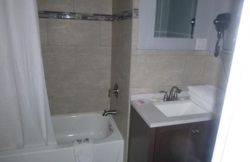 Prescott Hotel | Sierra Inn