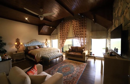 Murree Hotel | Sierra Sky Luxury Villas