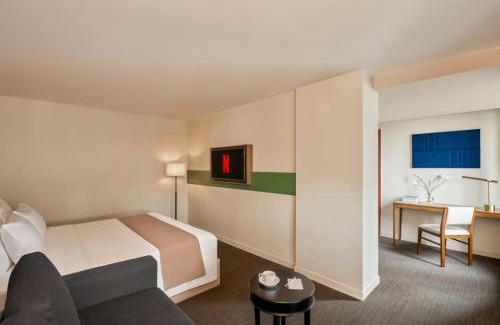 Hoan Kiem Hotel | Signature by M Village Thợ Nhuộm
