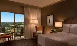 Wetmore Resort | Signia by Hilton La Cantera Resort & Spa