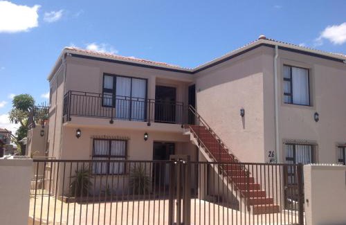 Bloubergstrand House | Sikelela Guest House