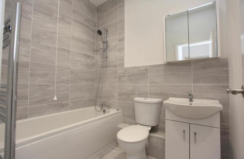 Luton Apartment | Silchester court