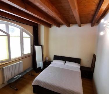 San Martino in Strada Apartment | Silenzioso, posto auto, 2km da Lodi, 30 km da Milano