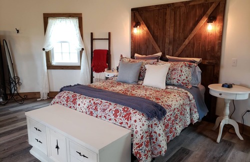 Ste Genevieve Other | Silo Farm Haus- located in the heart of wine country!