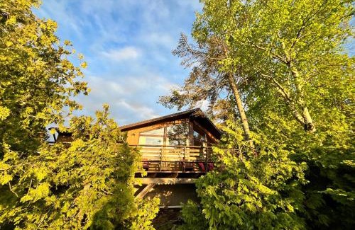 Tobermory House | Silver Birch Waterfront Cottage