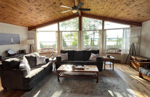 Tobermory House | Silver Birch Waterfront Cottage