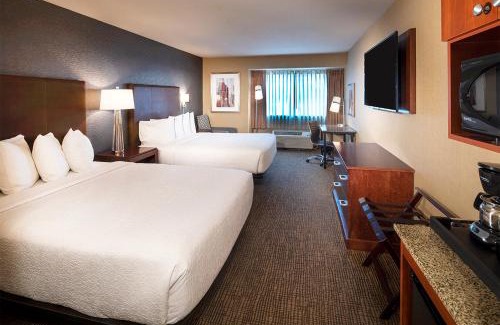 Uptown Hotel | Silver Cloud Hotel - Portland