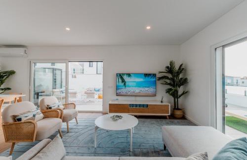 Peniche Villa | Silver Coast Sunset View