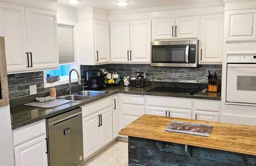 Medical Lake House | Silver Lake waterfront that is quiet and serene, no extra fees