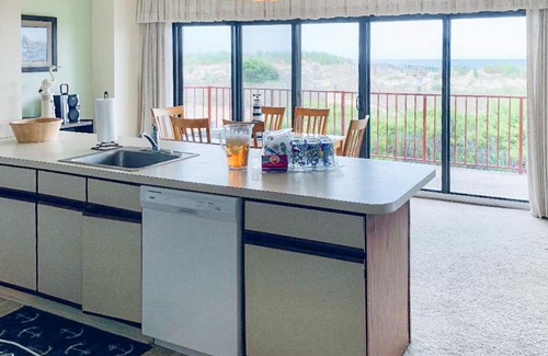 North Ocean City Apartment | Silver Moon