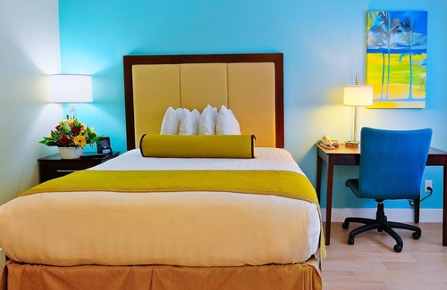 Old Town Hotel | Silver Palms Inn