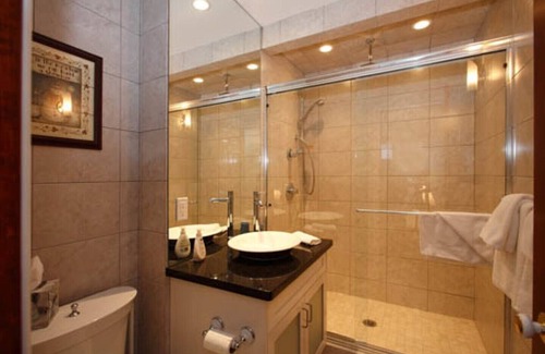 Silver Star Mountain House | Silver Star Accommodation -The Knight Star Lodge