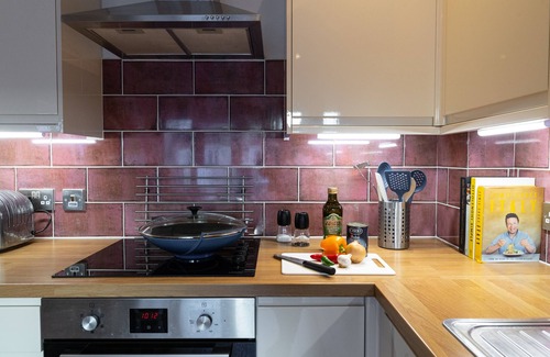 Meads Cottage | Silverdale Mews-Gorgeous 2 Bedroom Seaside Cottage