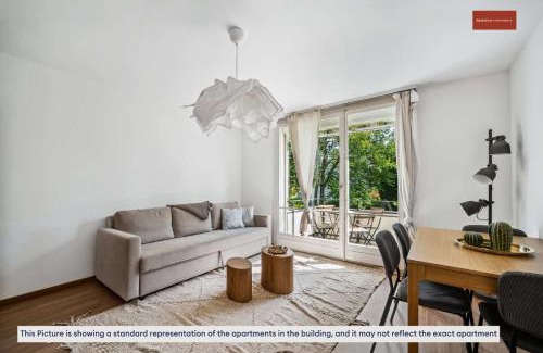 Seebach Apartment | Simple and Cozy Flat in Zurich