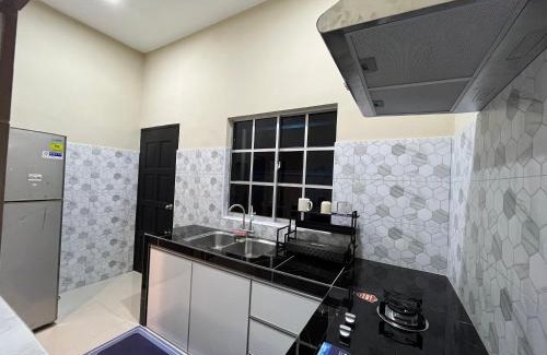 Batu Pahat Apartment | Simply Suite Homestay