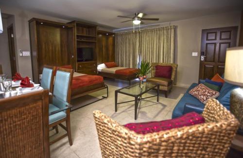 Pelican Key Resort | Simpson Bay Resort Marina & Spa