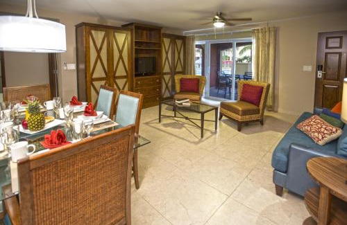 Pelican Key Resort | Simpson Bay Resort Marina & Spa