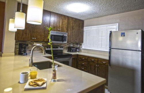 Pelican Key Resort | Simpson Bay Resort Marina & Spa