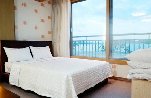 Jeungdo House | Sinan Sun Coast Resort