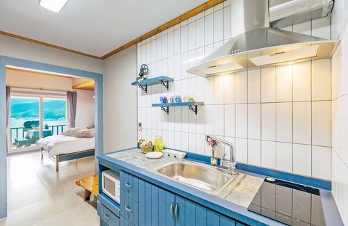 Irun-myeon House | SINBIBADA PENSION