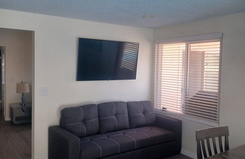 Chinatown House | Single Family Pool Home