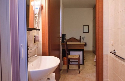Porto Viro House | Single room for bike lovers in B&B-Porto Viro