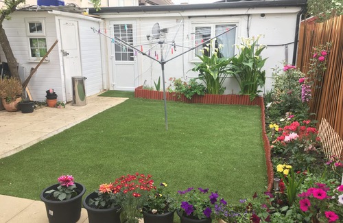 Hounslow Heath House | Single Room in Greater London