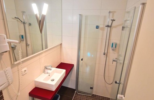 Daun House | Single Room Shower/WC - Hotel Stadt Daun
