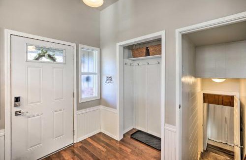 Sioux Center House | Sioux Center Split-Level Home with Game Room!