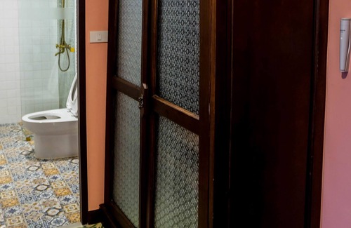 San Chao Pho Suea Hotel | Siri Heritage Bangkok Hotel