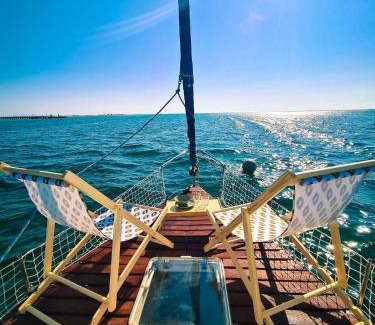 Faro Boat Rental | SIRIUS - Boat House