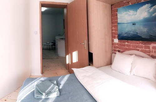 Centar Apartment | Sirma's Studio - Prime Center Artsy Cozy Apartment, Quiet, W/D, WiFi