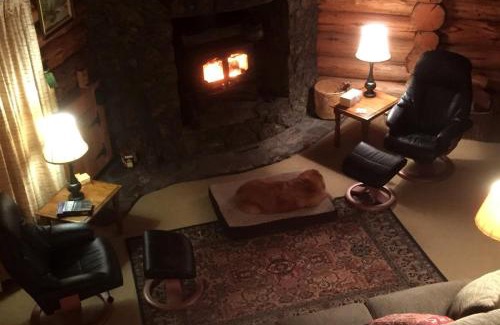 Sisters Ski Chalet | Sisters Dream Inn
